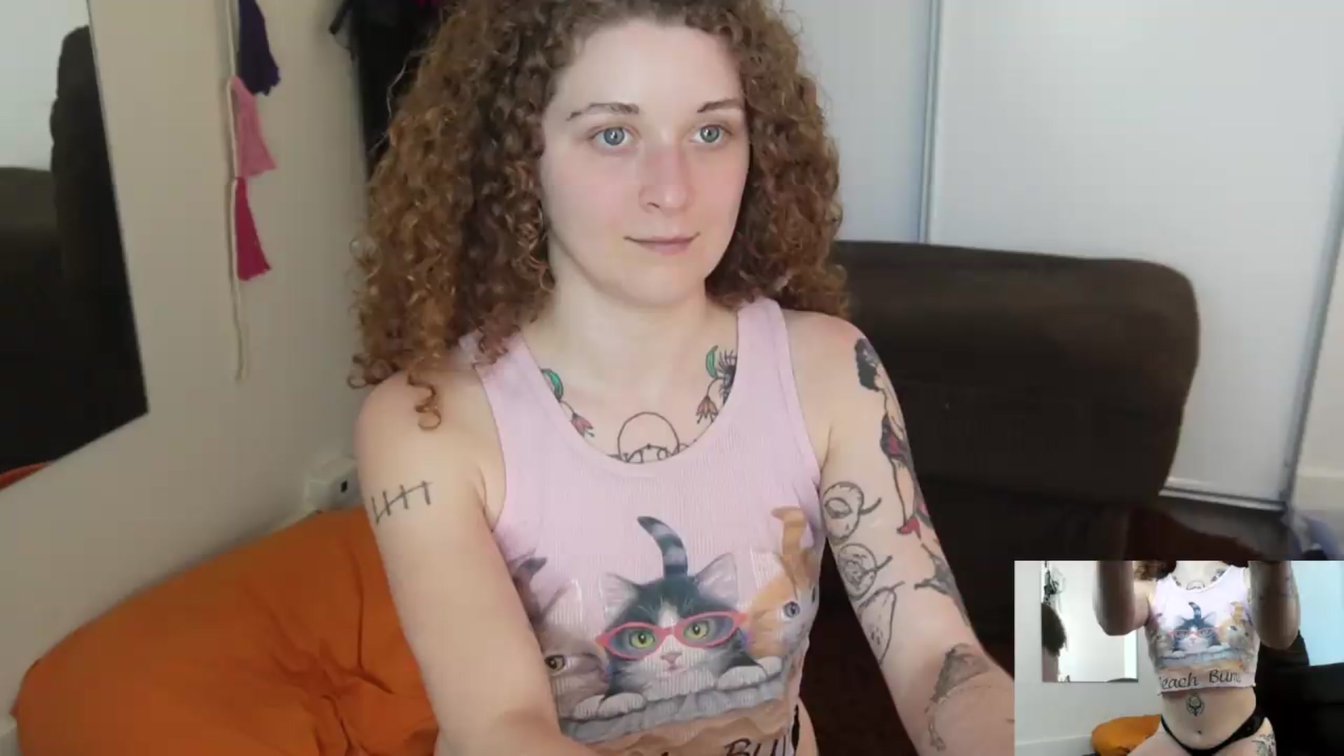Gallery image thumbnail from peachyqueen's myfreecams stream on, 08/04/2026, 23:09 image 8 of 20