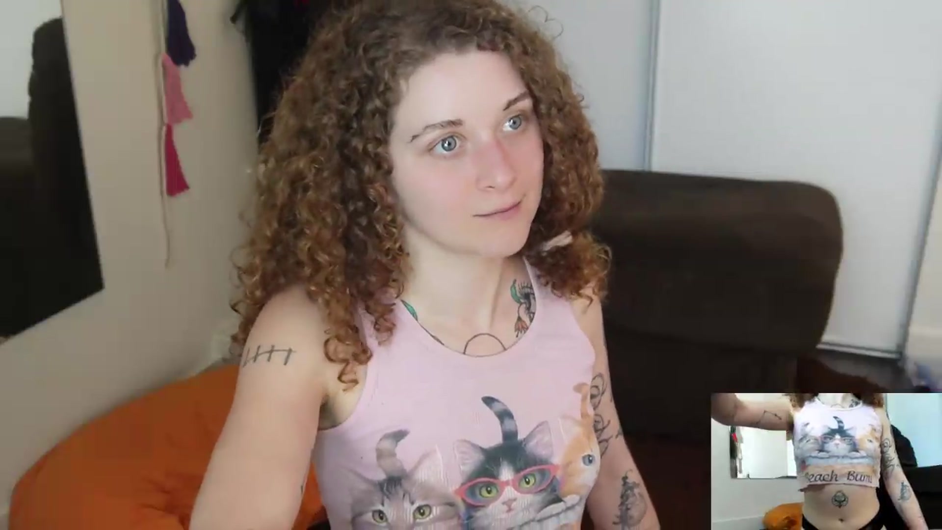 Gallery image thumbnail from peachyqueen's myfreecams stream on, 08/04/2026, 23:09 image 6 of 20