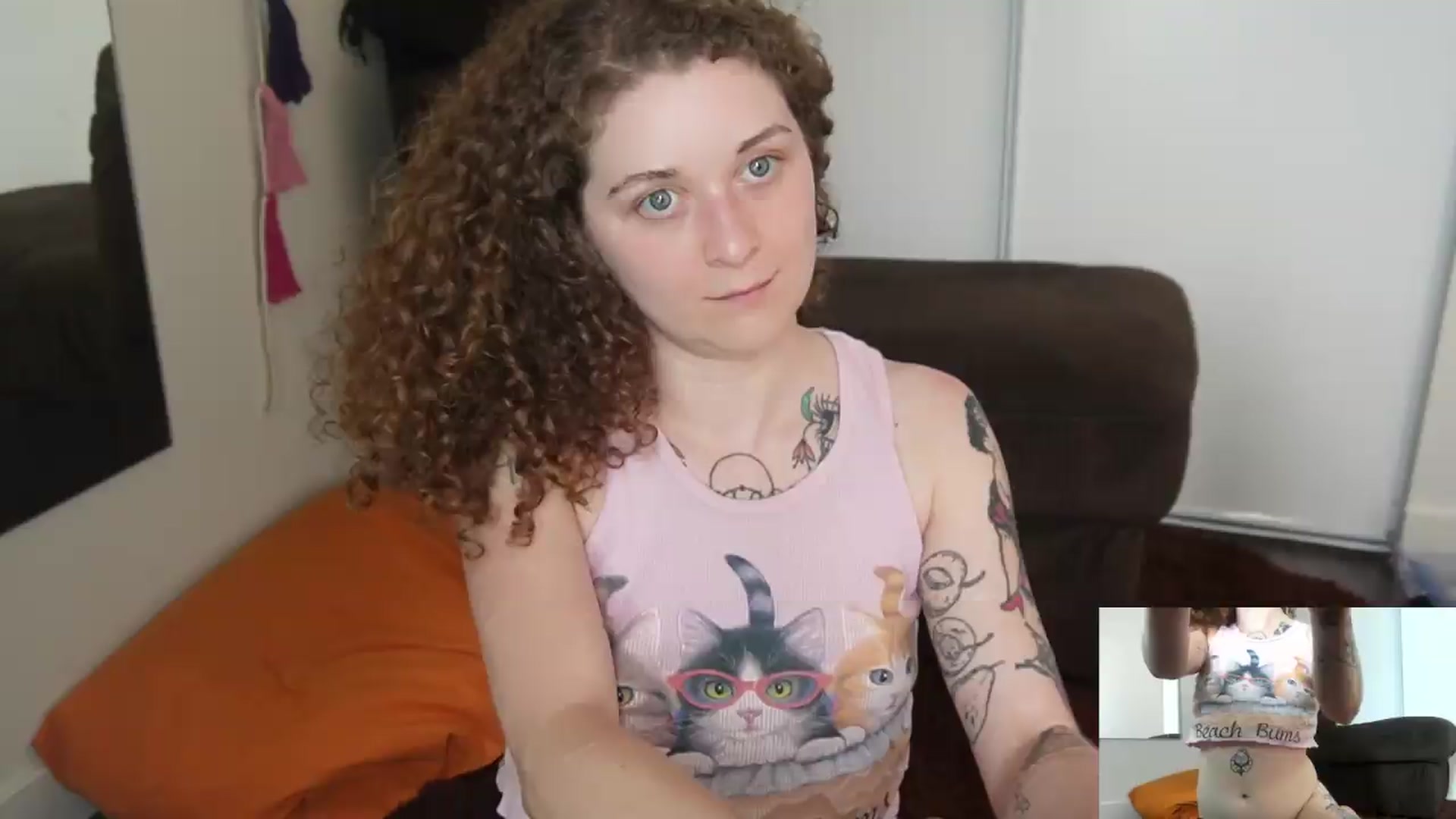 Gallery image thumbnail from peachyqueen's myfreecams stream on, 08/04/2026, 23:28 image 14 of 20