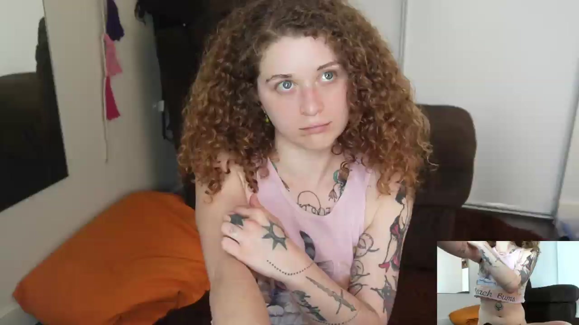 Gallery image thumbnail from peachyqueen's myfreecams stream on, 08/04/2026, 23:28 image 20 of 20