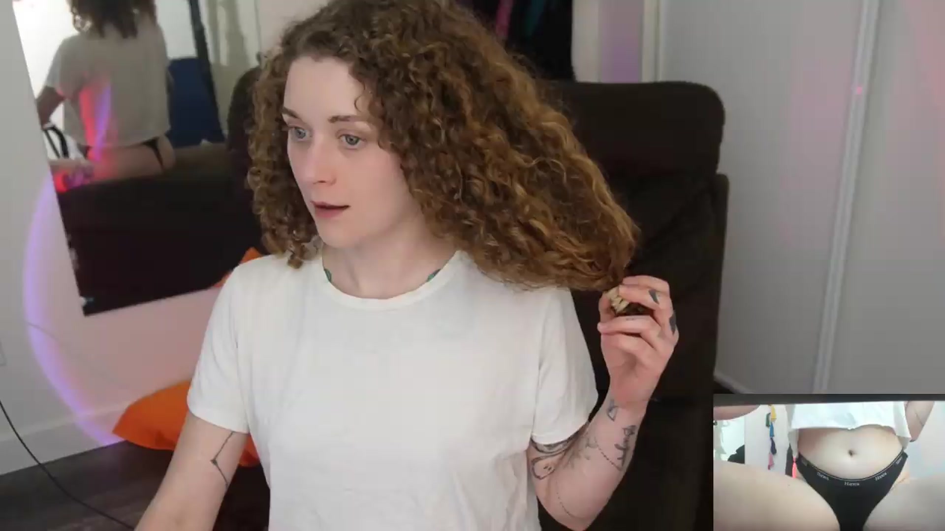 Gallery image thumbnail from peachyqueen's myfreecams stream on, 08/06/2026, 21:40 image 8 of 20