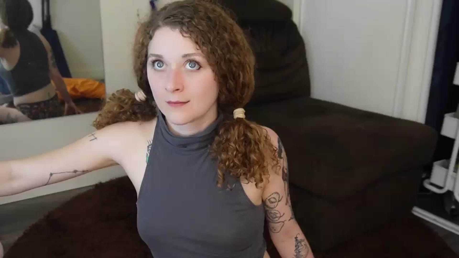 Gallery image thumbnail from peachyqueen's myfreecams stream on, 08/09/2026, 21:37 image 3 of 20