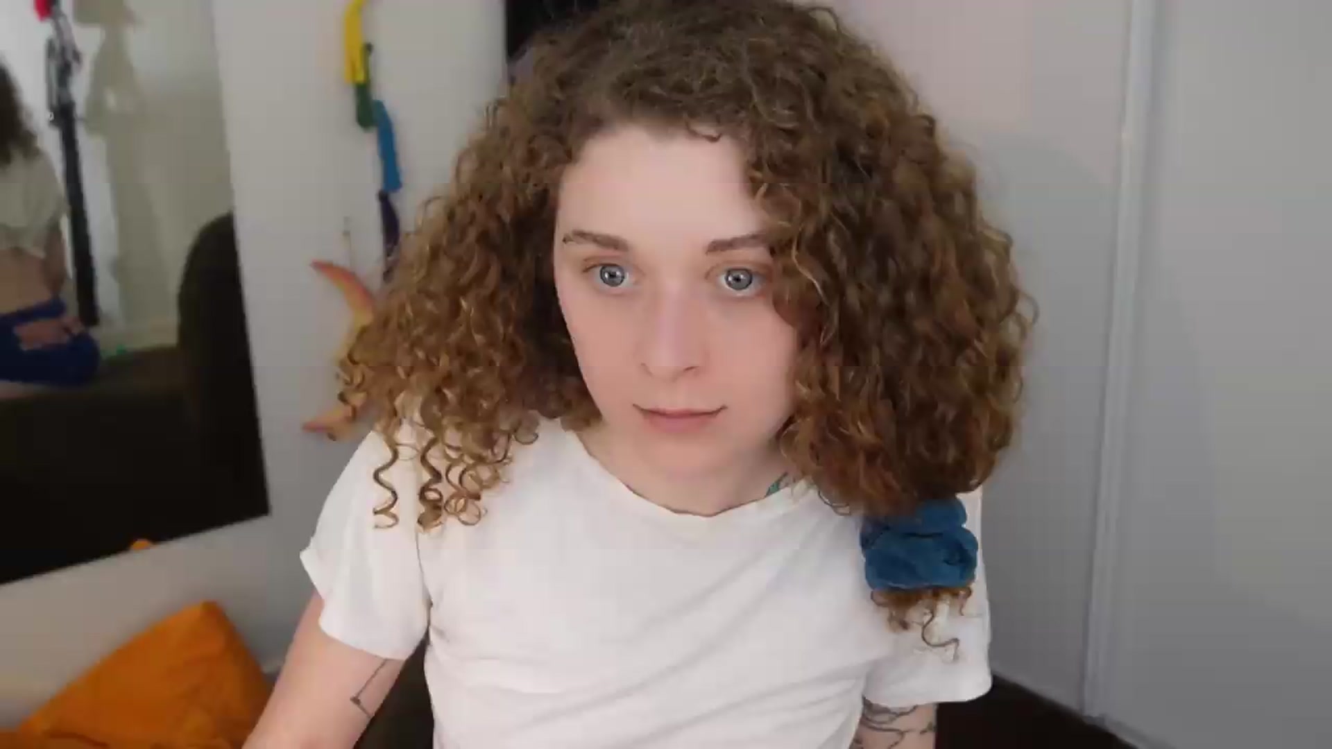 Gallery image thumbnail from peachyqueen's myfreecams stream on, 08/11/2026, 22:09 image 10 of 20