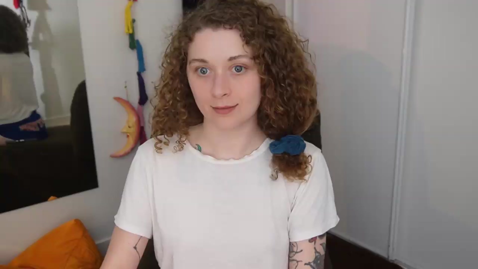 Gallery image thumbnail from peachyqueen's myfreecams stream on, 08/11/2026, 22:09 image 2 of 20