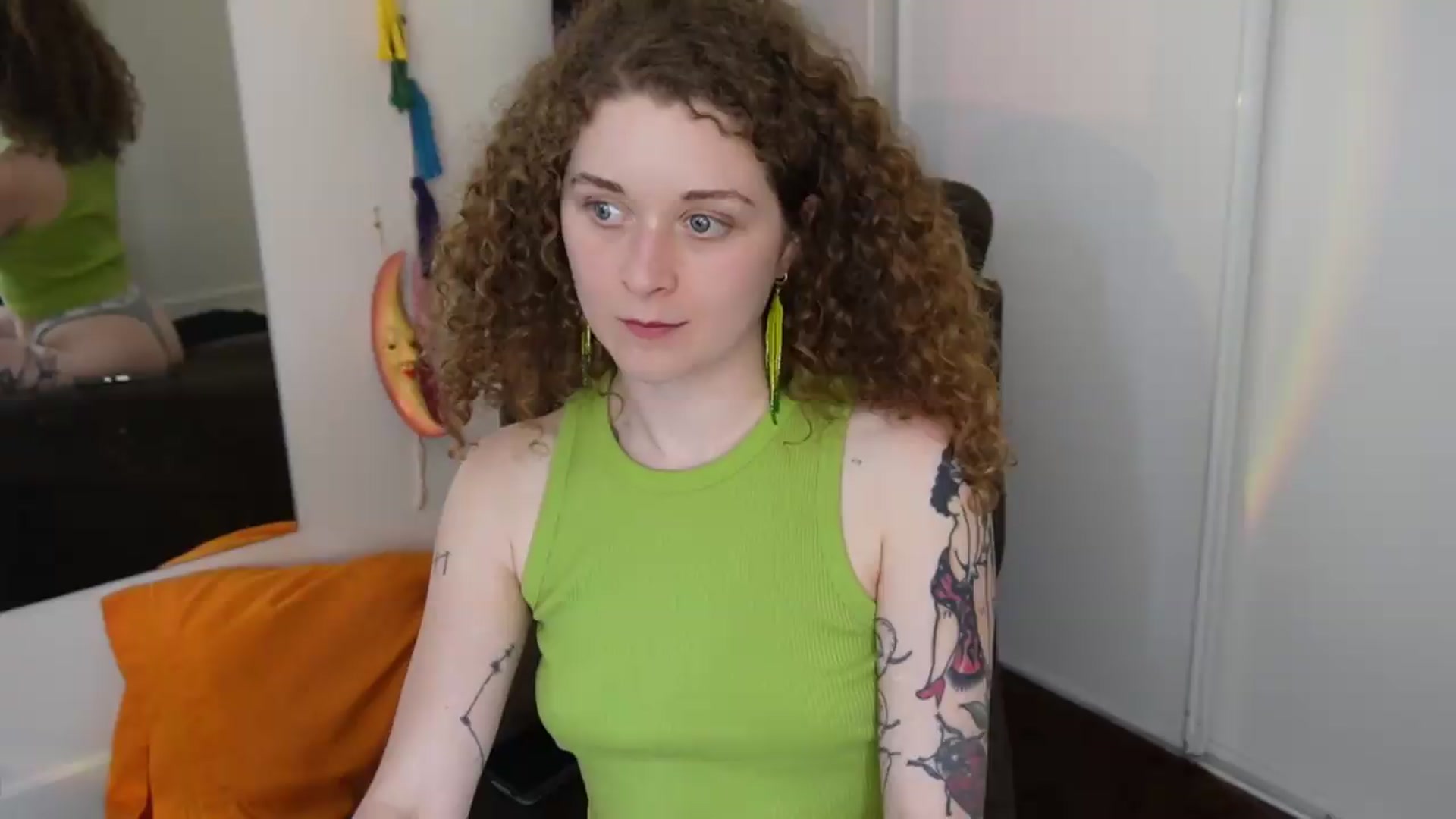 Gallery image thumbnail from peachyqueen's myfreecams stream on, 08/12/2026, 21:44 image 8 of 20