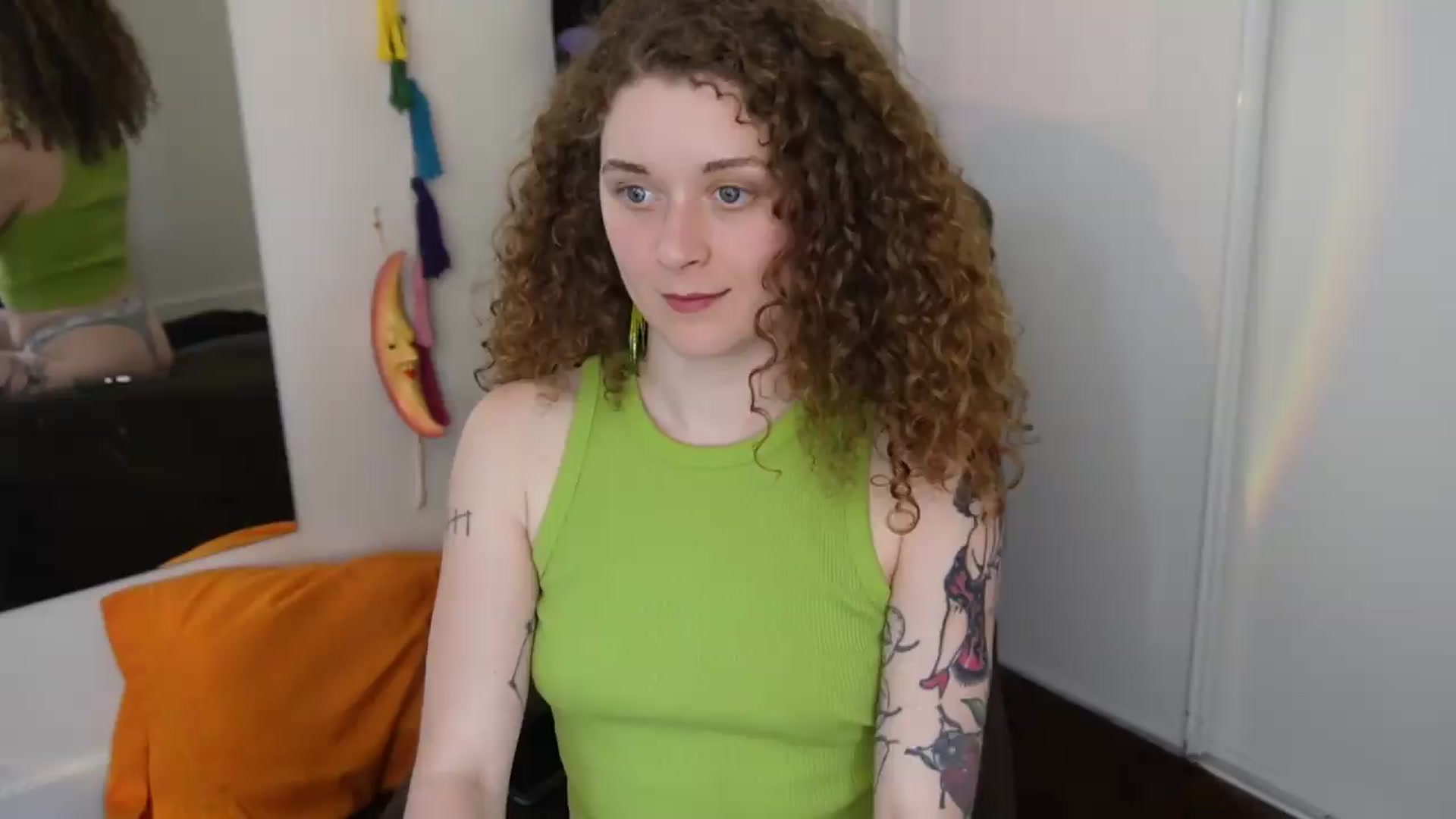 Gallery image thumbnail from peachyqueen's myfreecams stream on, 08/12/2026, 21:44 image 3 of 20