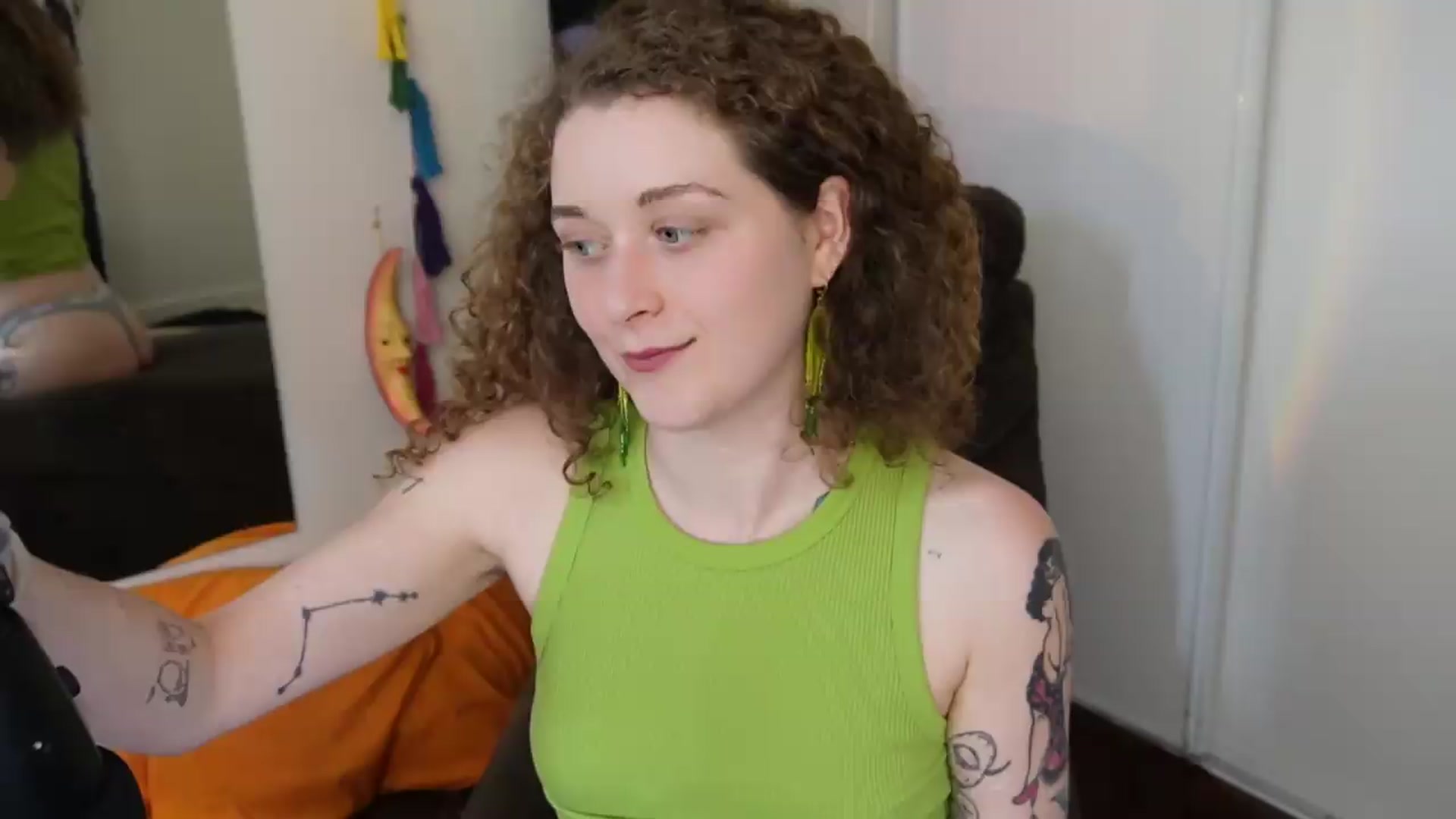 Gallery image thumbnail from peachyqueen's myfreecams stream on, 08/12/2026, 23:51 image 6 of 20