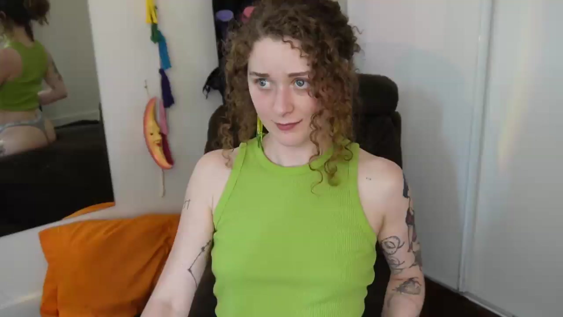Gallery image thumbnail from peachyqueen's myfreecams stream on, 08/12/2026, 23:51 image 1 of 20
