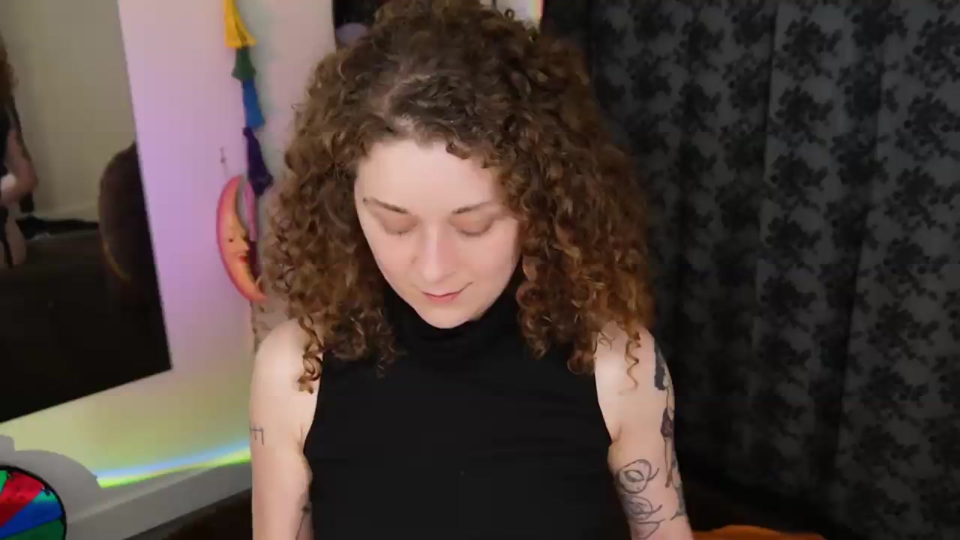 Gallery image thumbnail from peachyqueen's myfreecams stream on, 08/17/2026, 23:31 image 3 of 20