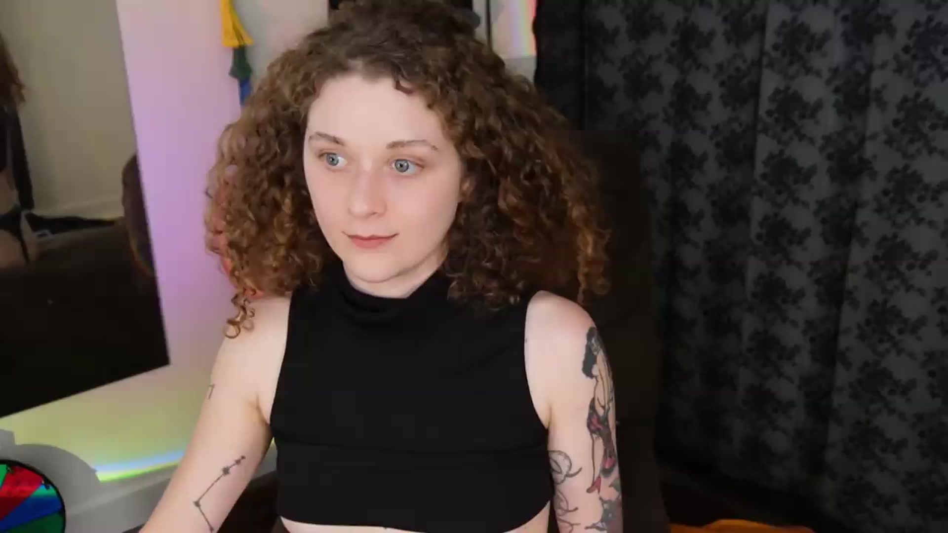 Gallery image thumbnail from peachyqueen's myfreecams stream on, 08/17/2026, 23:31 image 11 of 20