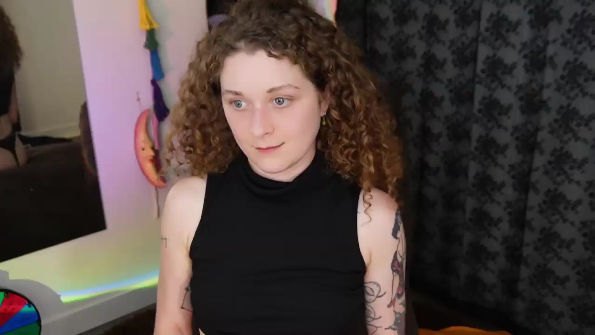 Gallery image thumbnail from peachyqueen's myfreecams stream on, 08/17/2026, 23:31 image 8 of 20