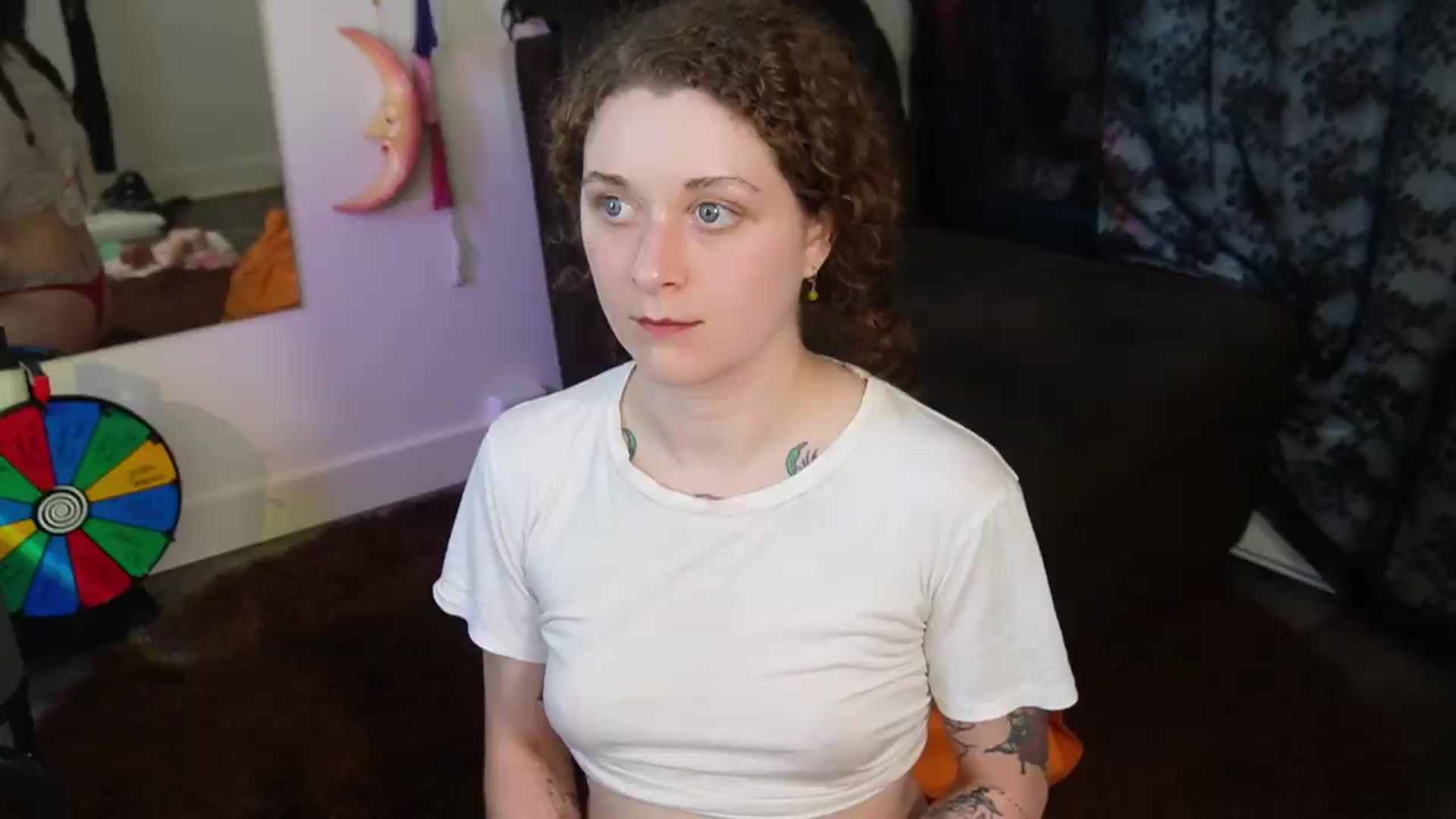 Gallery image thumbnail from peachyqueen's myfreecams stream on, 08/19/2026, 24:44 image 8 of 20