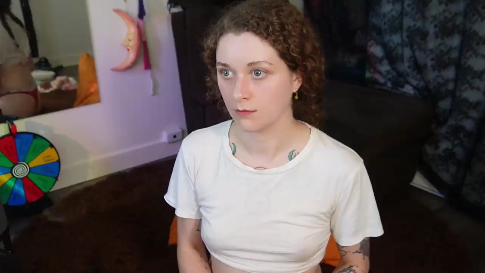 Gallery image thumbnail from peachyqueen's myfreecams stream on, 08/19/2026, 24:44 image 1 of 20