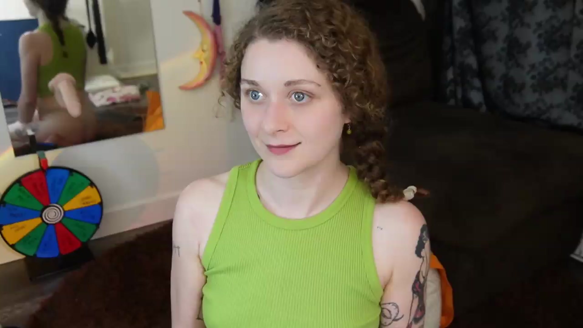Gallery image thumbnail from peachyqueen's myfreecams stream on, 08/19/2026, 23:51 image 20 of 20