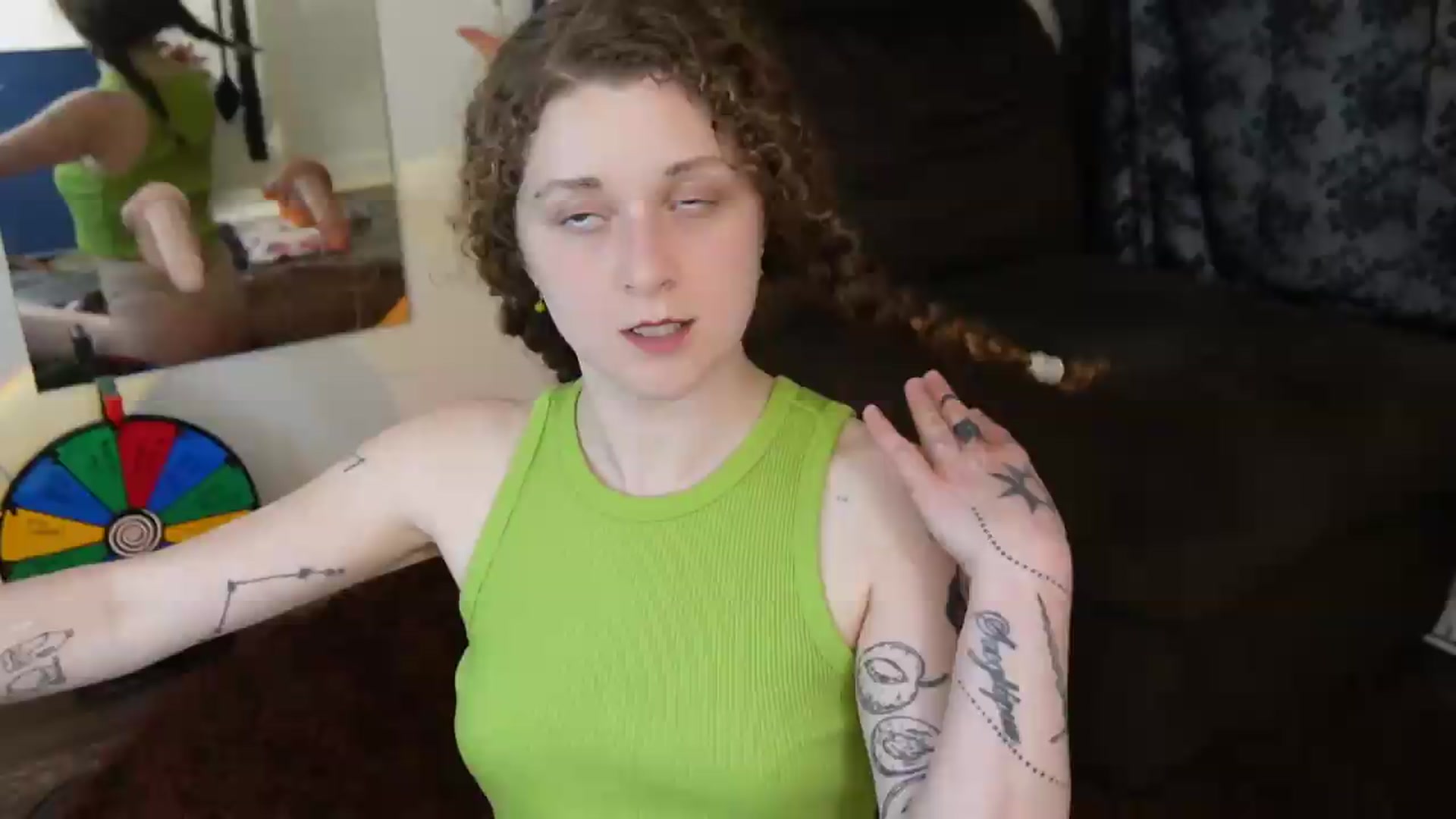 Gallery image thumbnail from peachyqueen's myfreecams stream on, 08/19/2026, 23:51 image 12 of 20