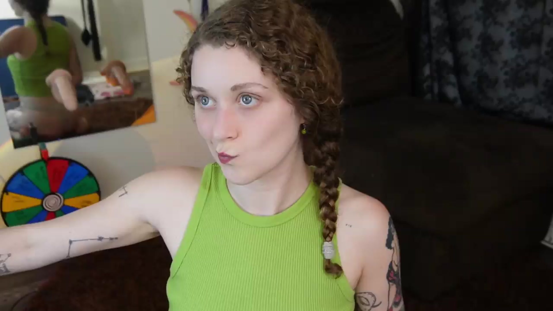 Gallery image thumbnail from peachyqueen's myfreecams stream on, 08/19/2026, 23:51 image 5 of 20