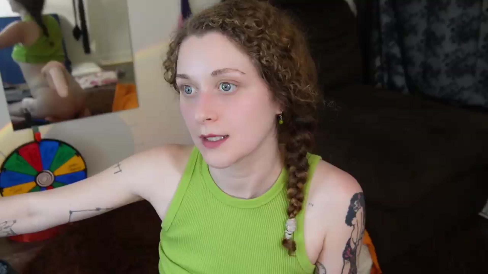 Gallery image thumbnail from peachyqueen's myfreecams stream on, 08/20/2026, 01:04 image 6 of 20