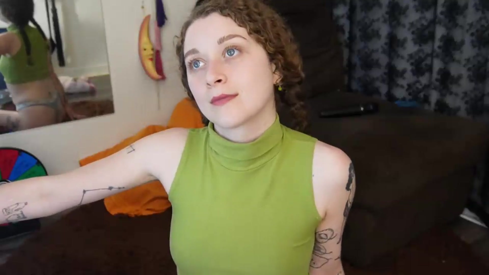 Gallery image thumbnail from peachyqueen's myfreecams stream on, 08/22/2026, 24:02 image 5 of 20