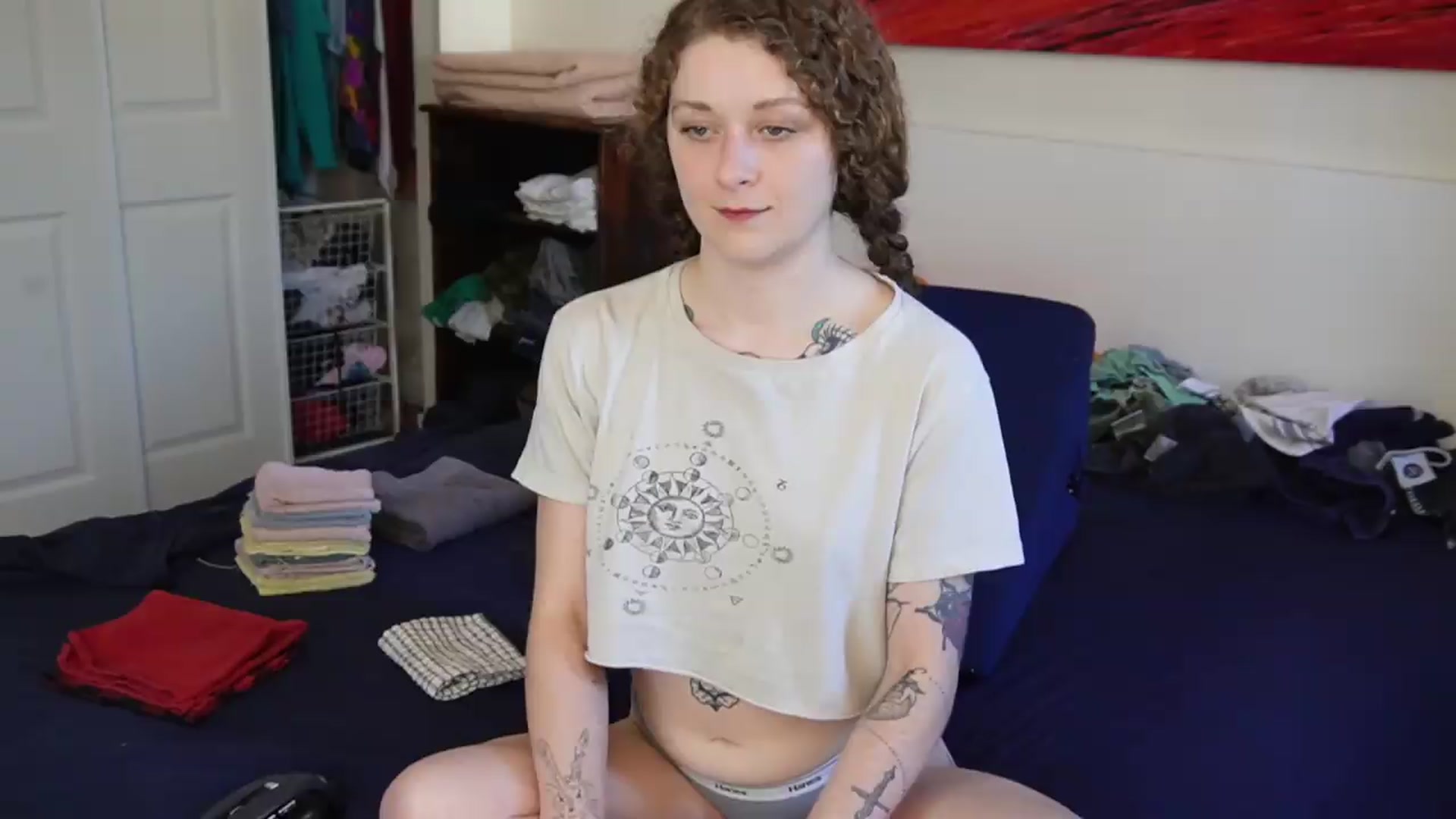 Gallery image thumbnail from peachyqueen's myfreecams stream on, 08/25/2026, 23:04 image 3 of 20