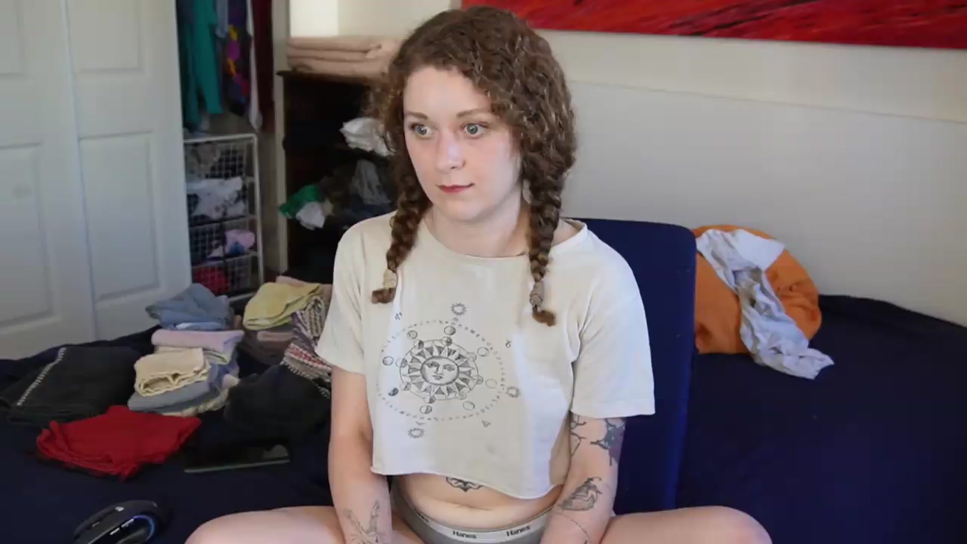 Gallery image thumbnail from peachyqueen's myfreecams stream on, 08/26/2026, 24:01 image 17 of 20