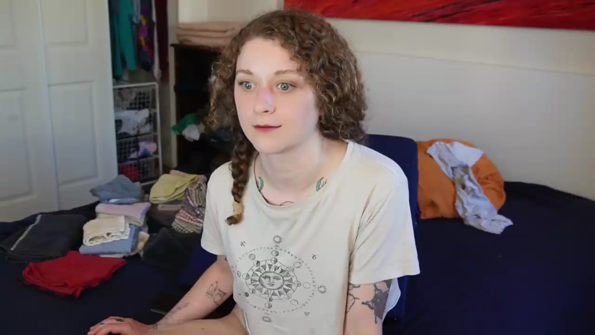 Gallery image thumbnail from peachyqueen's myfreecams stream on, 08/26/2026, 24:39 image 18 of 20