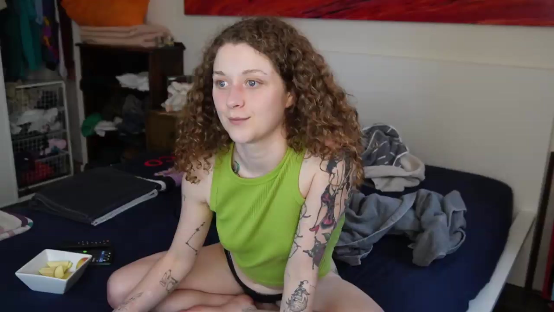Gallery image thumbnail from peachyqueen's myfreecams stream on, 08/28/2026, 24:28 image 9 of 20