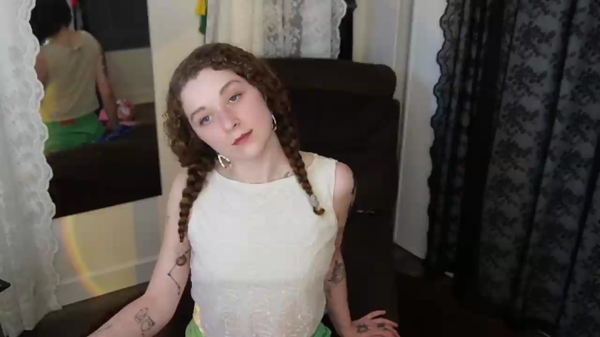 Gallery image thumbnail from peachyqueen's myfreecams stream on, 08/31/2026, 21:52 image 14 of 20