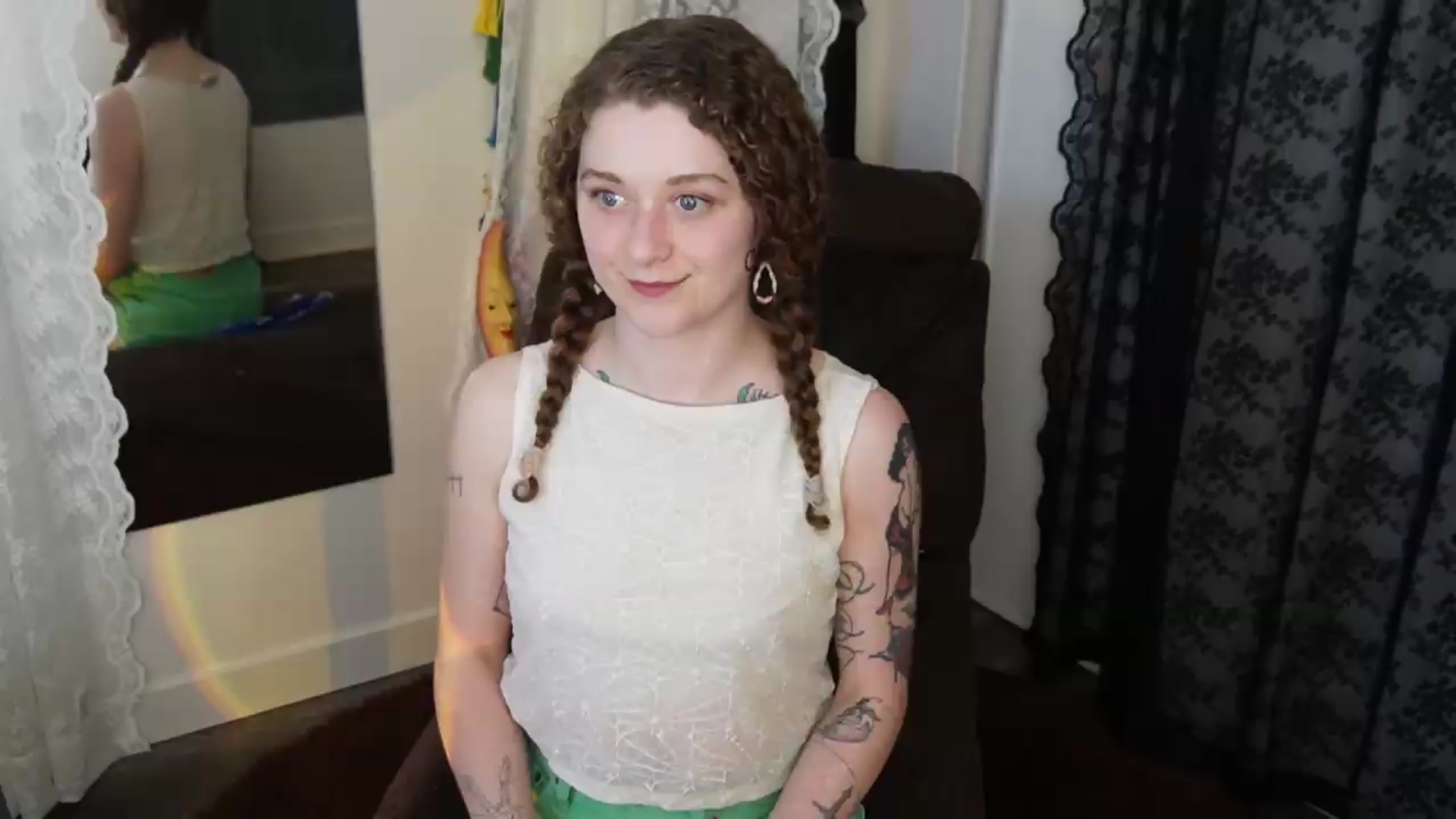 Gallery image thumbnail from peachyqueen's myfreecams stream on, 08/31/2026, 21:52 image 20 of 20