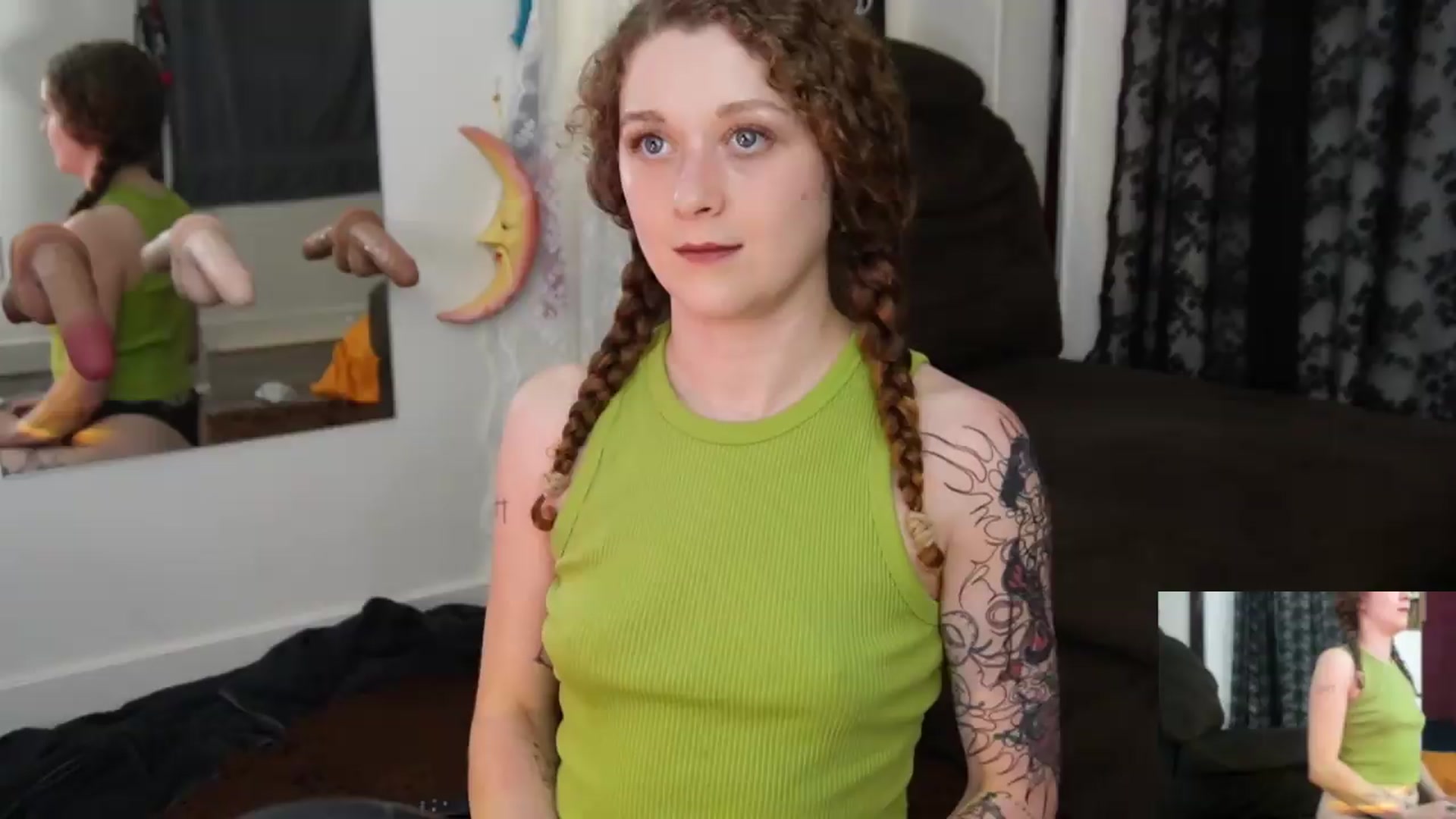 Gallery image thumbnail from peachyqueen's myfreecams stream on, 09/02/2026, 22:10 image 7 of 20