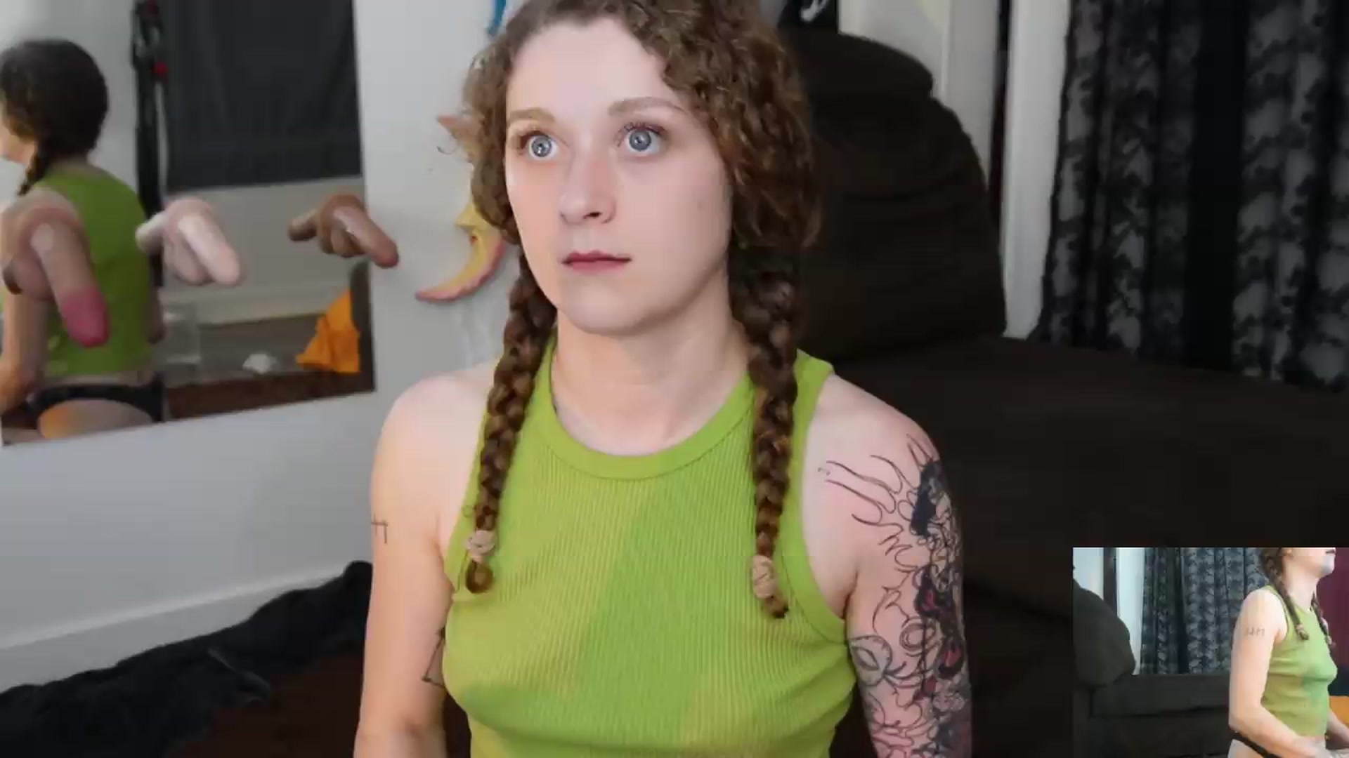 Gallery image thumbnail from peachyqueen's myfreecams stream on, 09/02/2026, 22:10 image 1 of 20