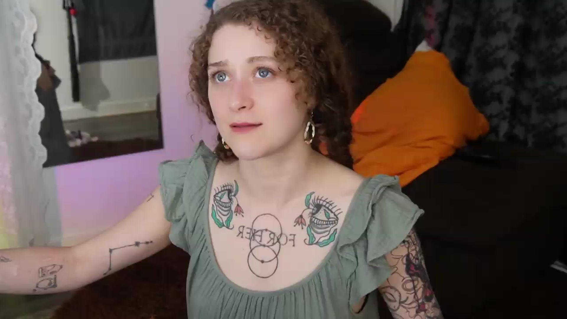 Gallery image thumbnail from peachyqueen's myfreecams stream on, 09/05/2026, 24:12 image 20 of 20