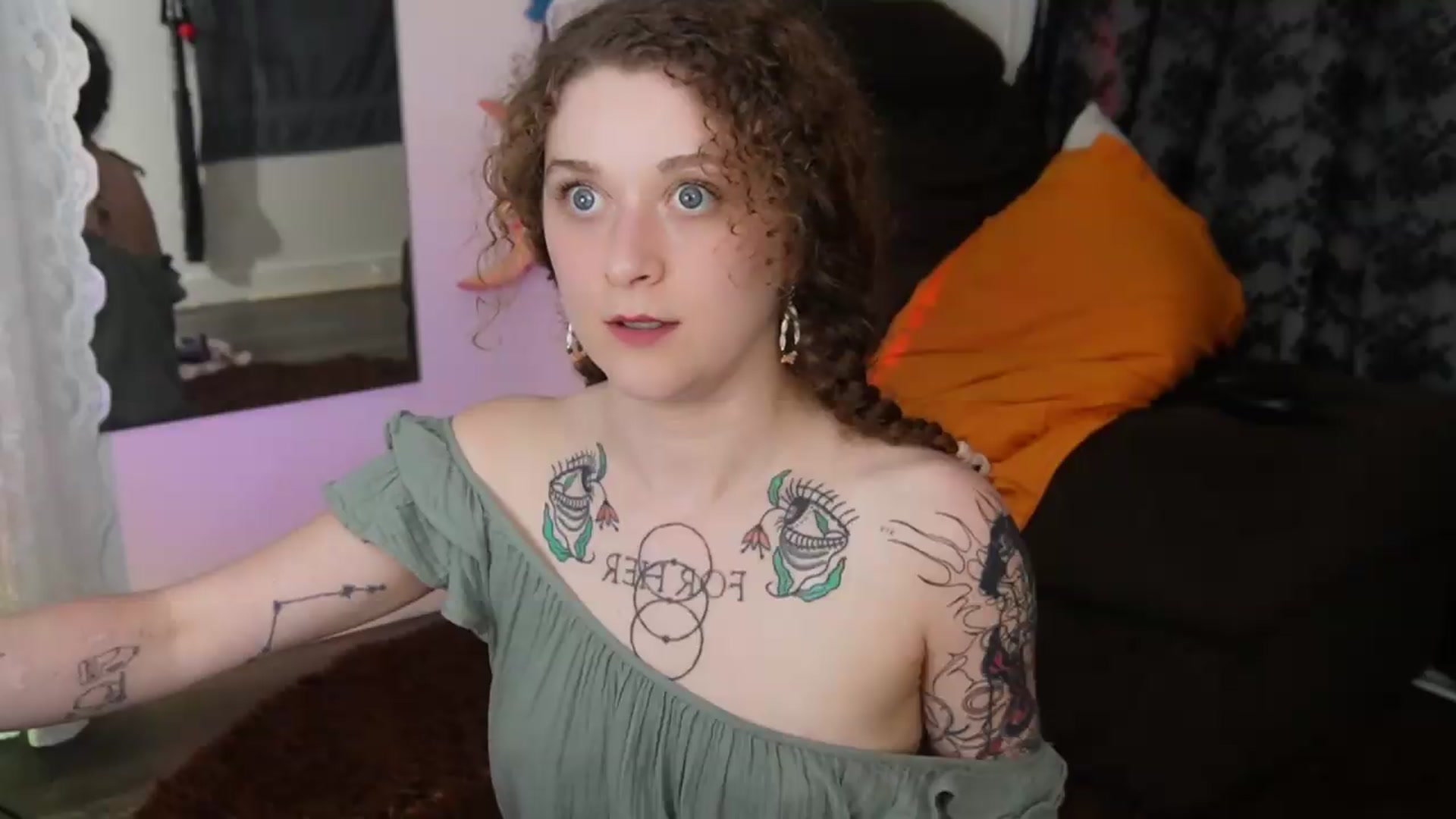 Gallery image thumbnail from peachyqueen's myfreecams stream on, 09/05/2026, 01:36 image 19 of 20