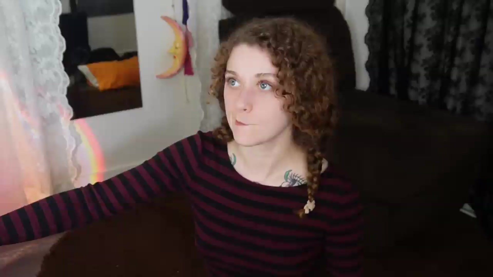 Gallery image thumbnail from peachyqueen's myfreecams stream on, 09/07/2026, 24:01 image 6 of 20