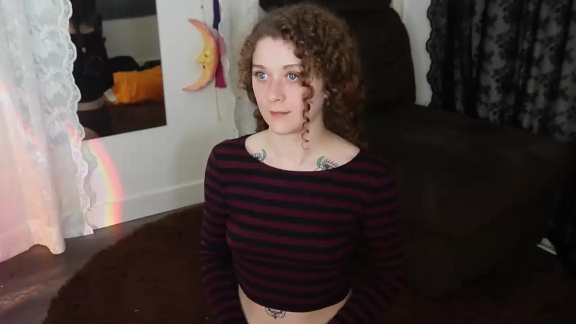 Gallery image thumbnail from peachyqueen's myfreecams stream on, 09/07/2026, 24:01 image 10 of 20