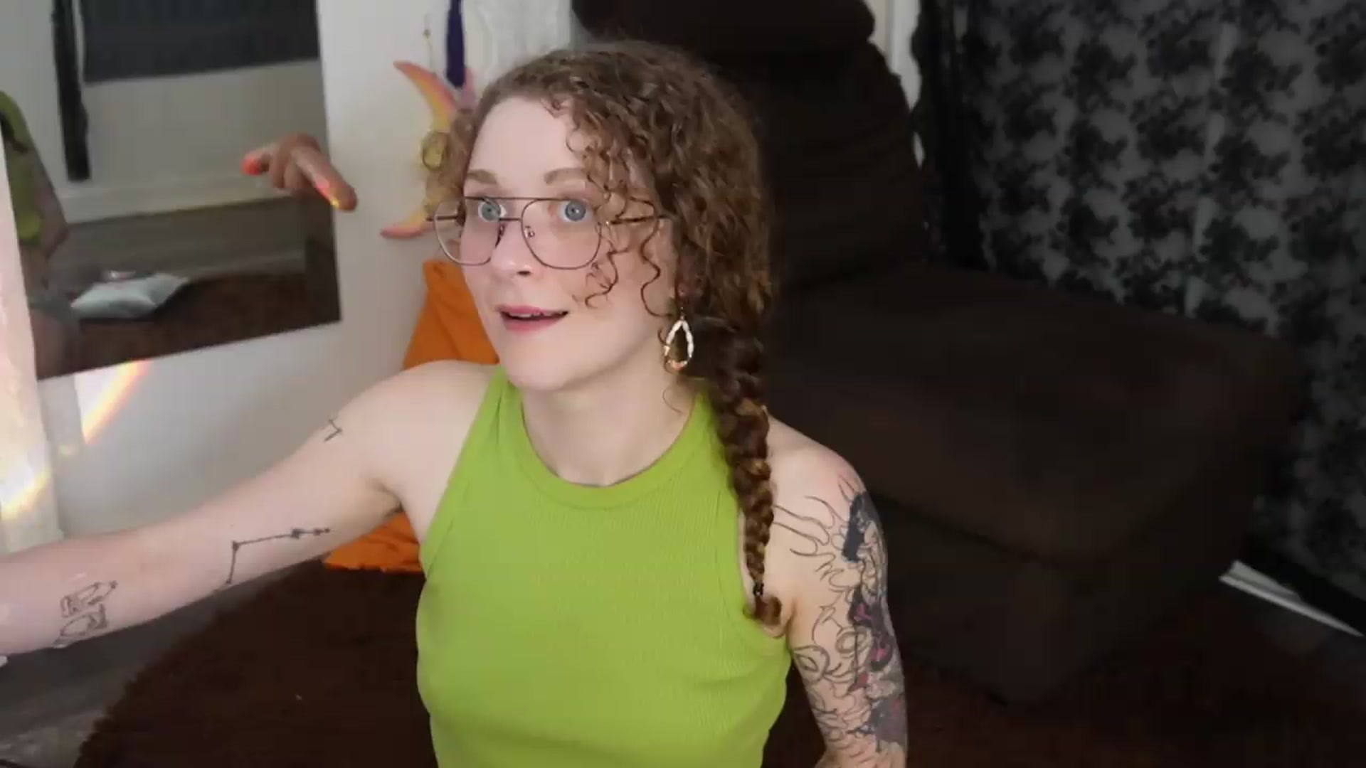 Gallery image thumbnail from peachyqueen's myfreecams stream on, 09/10/2026, 01:20 image 9 of 20