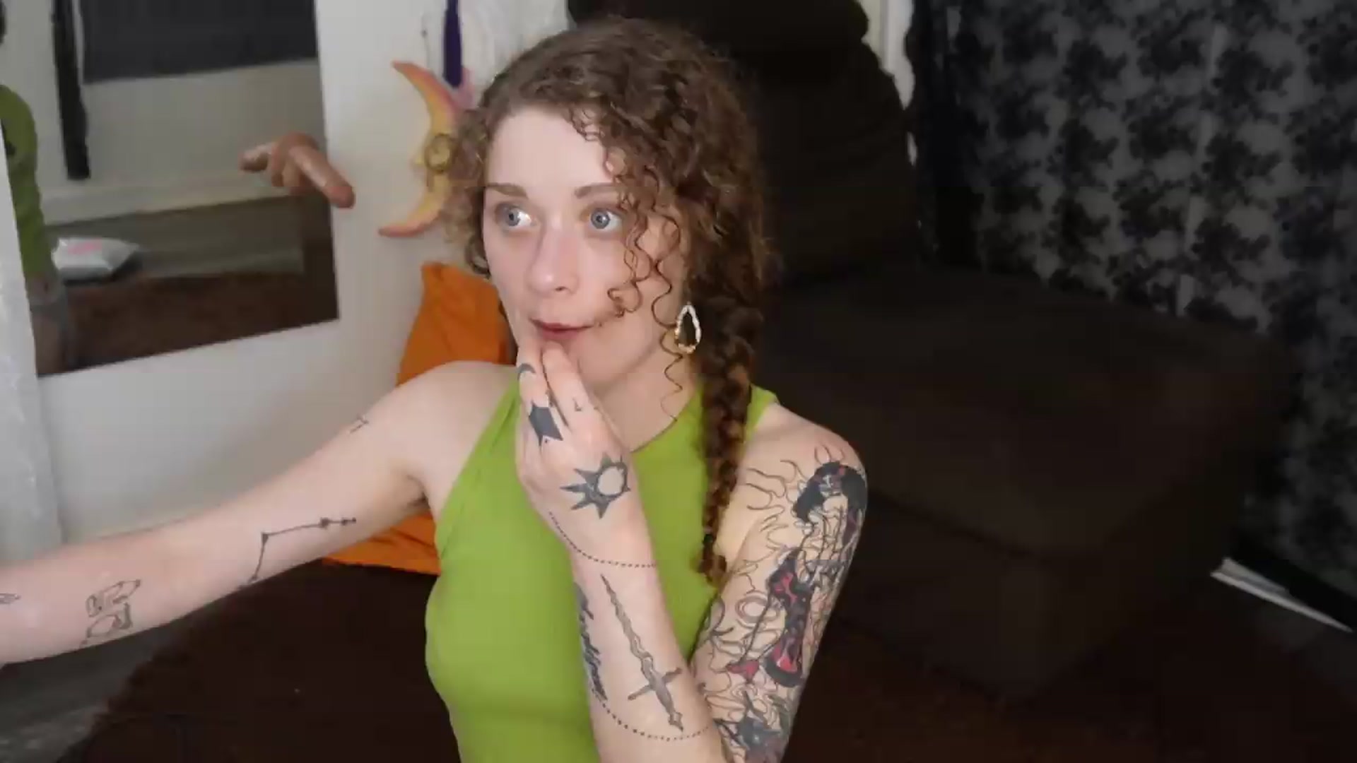Gallery image thumbnail from peachyqueen's myfreecams stream on, 09/10/2026, 01:20 image 3 of 20