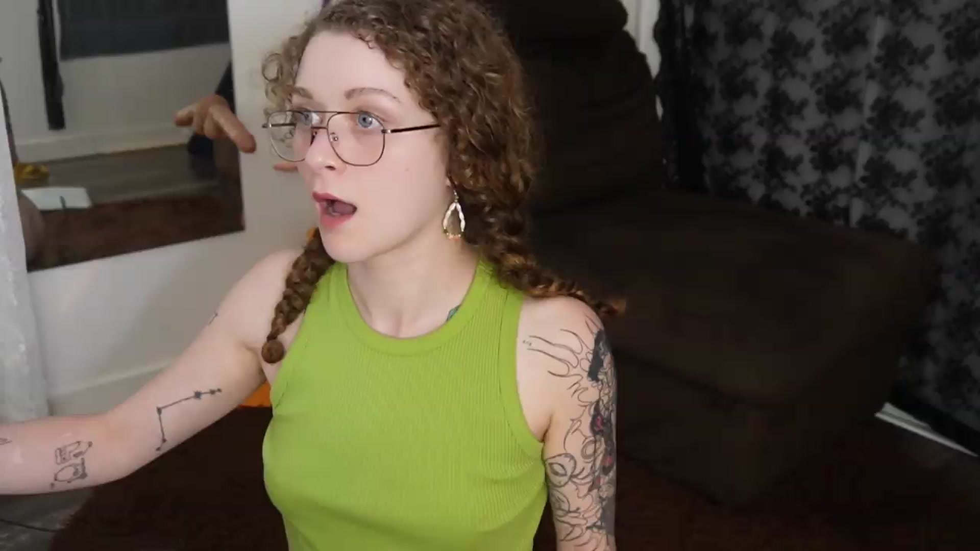 Gallery image thumbnail from peachyqueen's myfreecams stream on, 09/10/2026, 01:20 image 16 of 20
