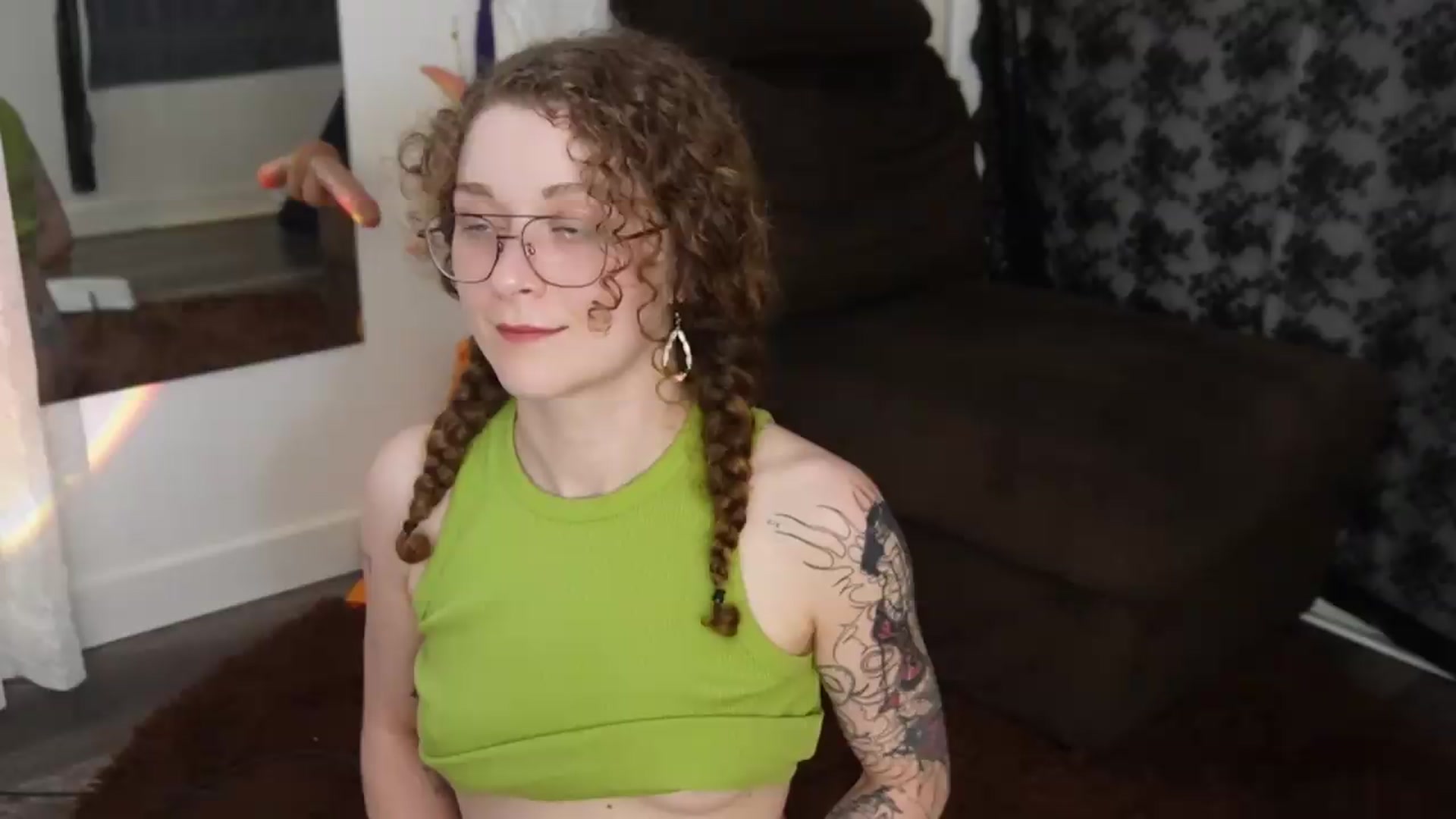 Gallery image thumbnail from peachyqueen's myfreecams stream on, 09/10/2026, 01:20 image 15 of 20
