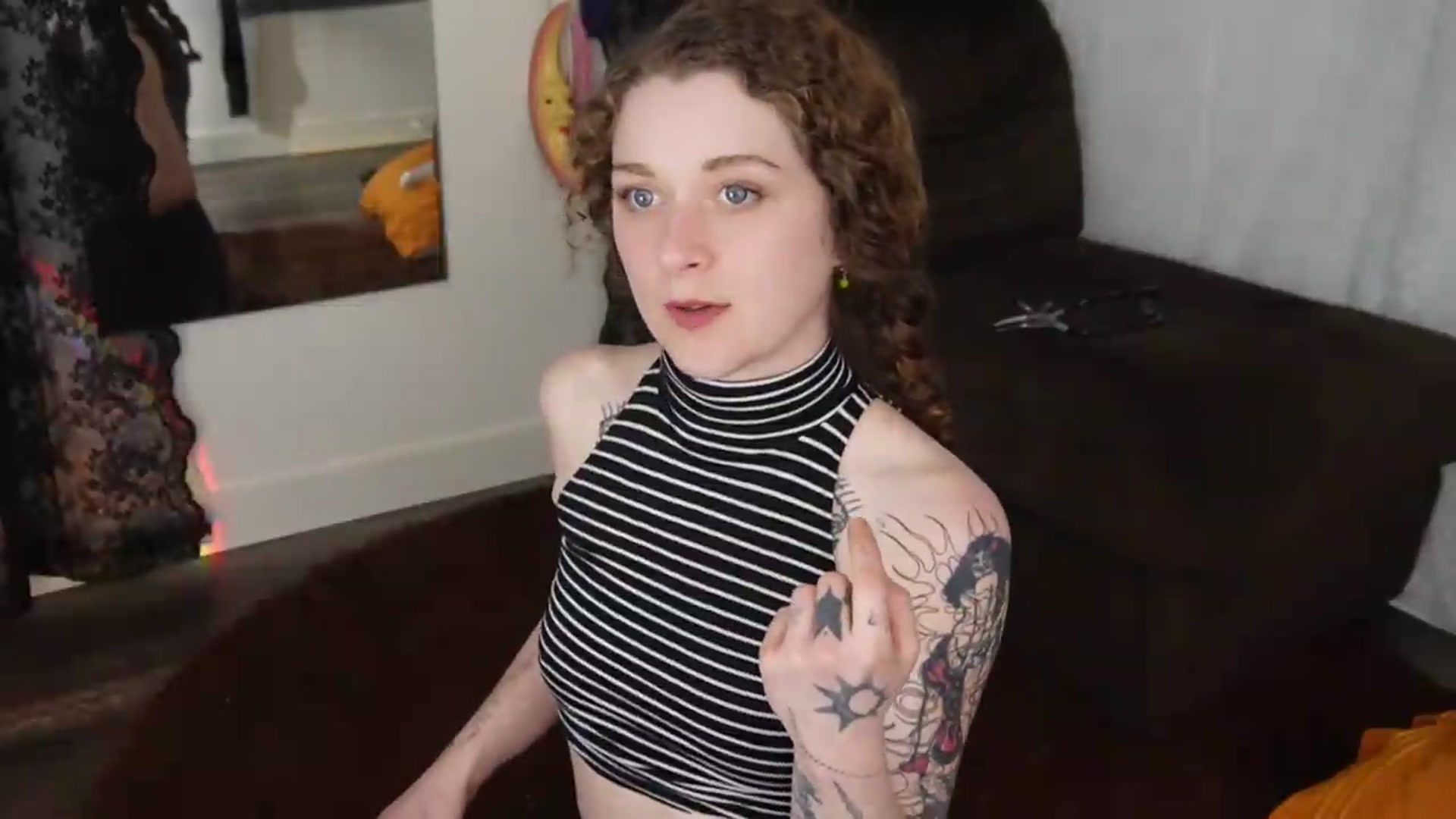 Gallery image thumbnail from peachyqueen's myfreecams stream on, 09/11/2026, 23:08 image 15 of 20