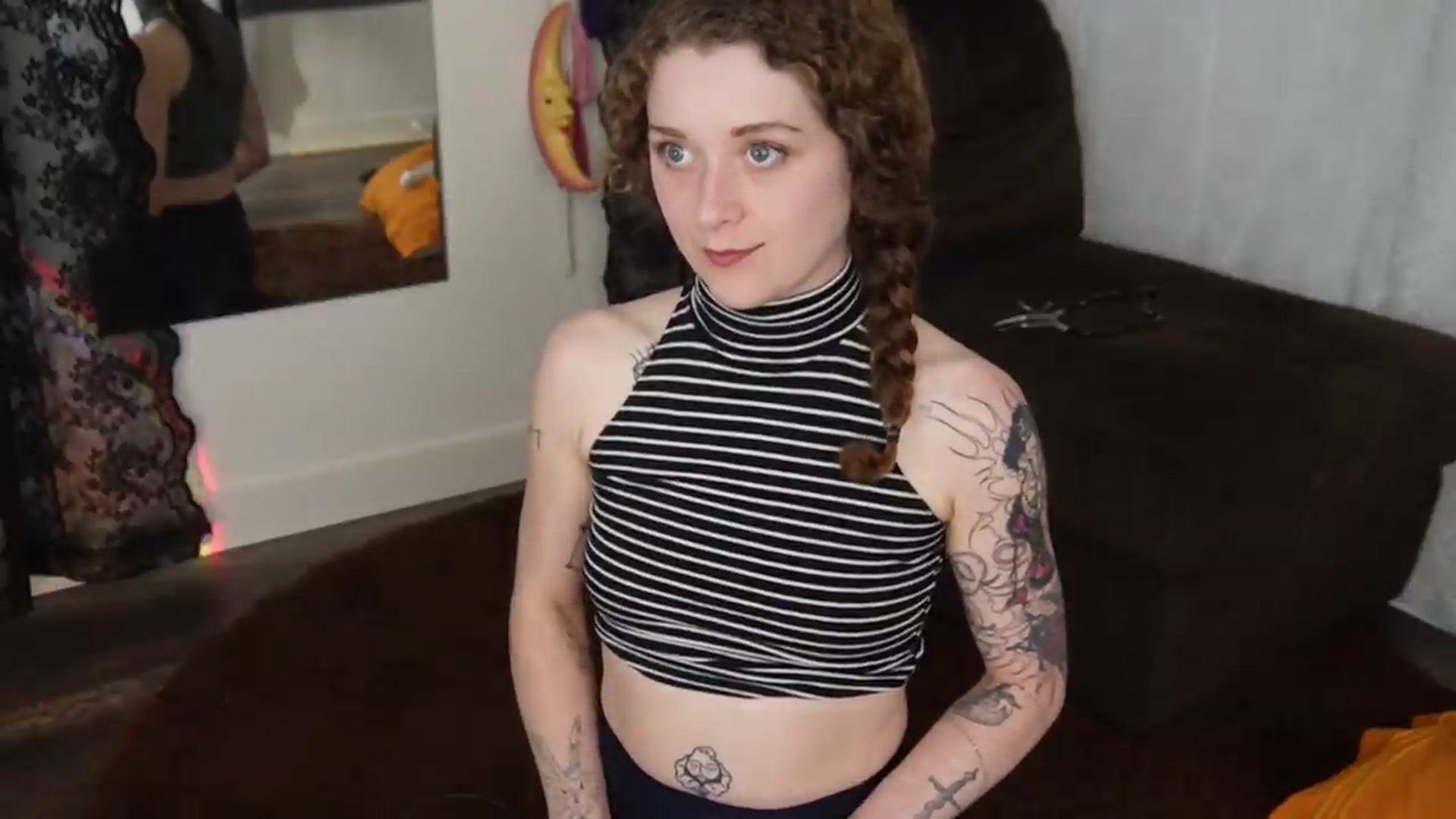 Gallery image thumbnail from peachyqueen's myfreecams stream on, 09/11/2026, 23:08 image 16 of 20