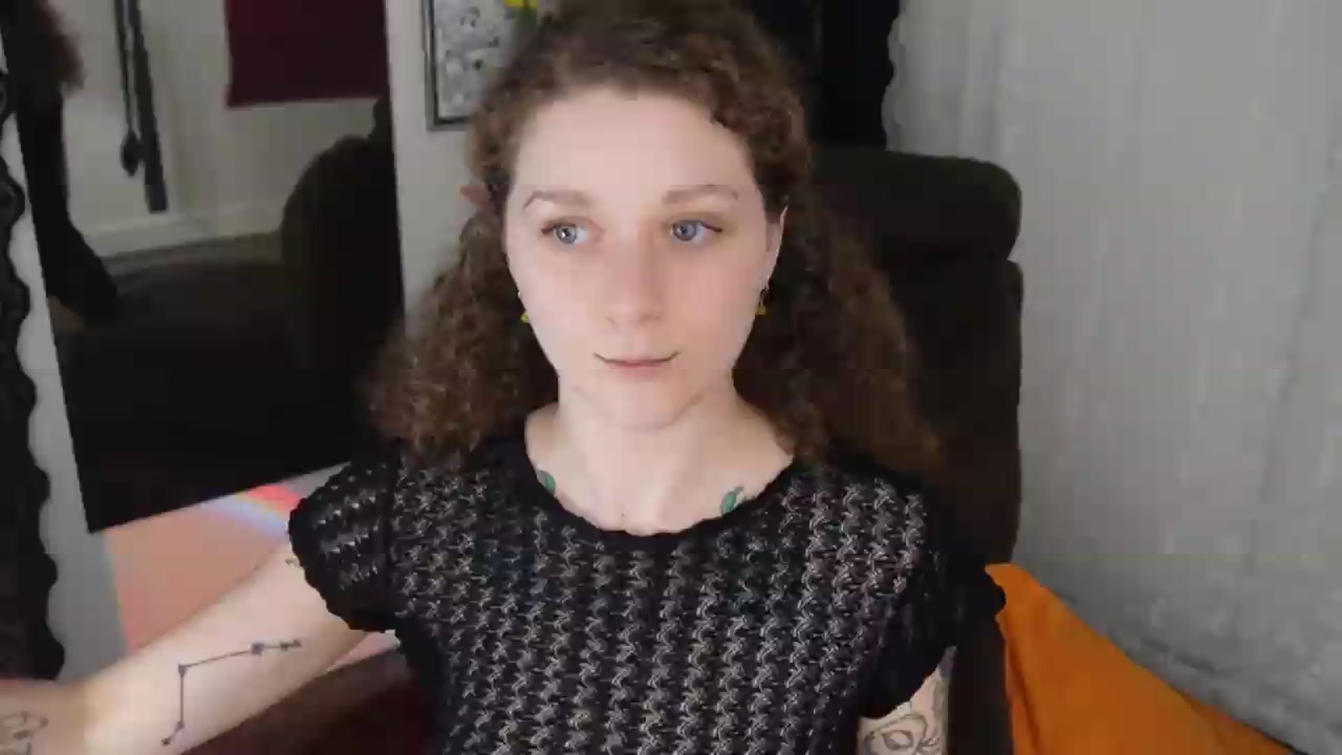 Gallery image thumbnail from peachyqueen's myfreecams stream on, 09/15/2026, 23:49 image 4 of 20