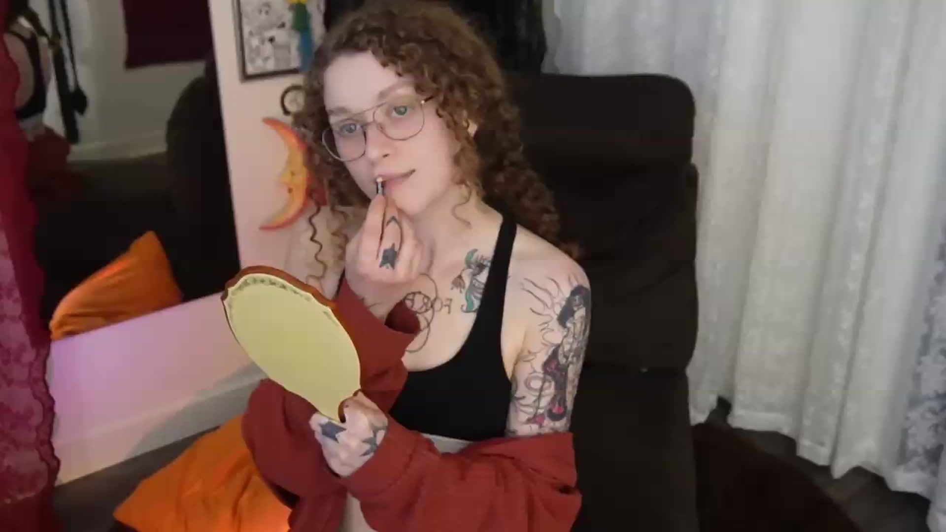 Gallery image thumbnail from peachyqueen's myfreecams stream on, 09/22/2026, 24:03 image 2 of 20