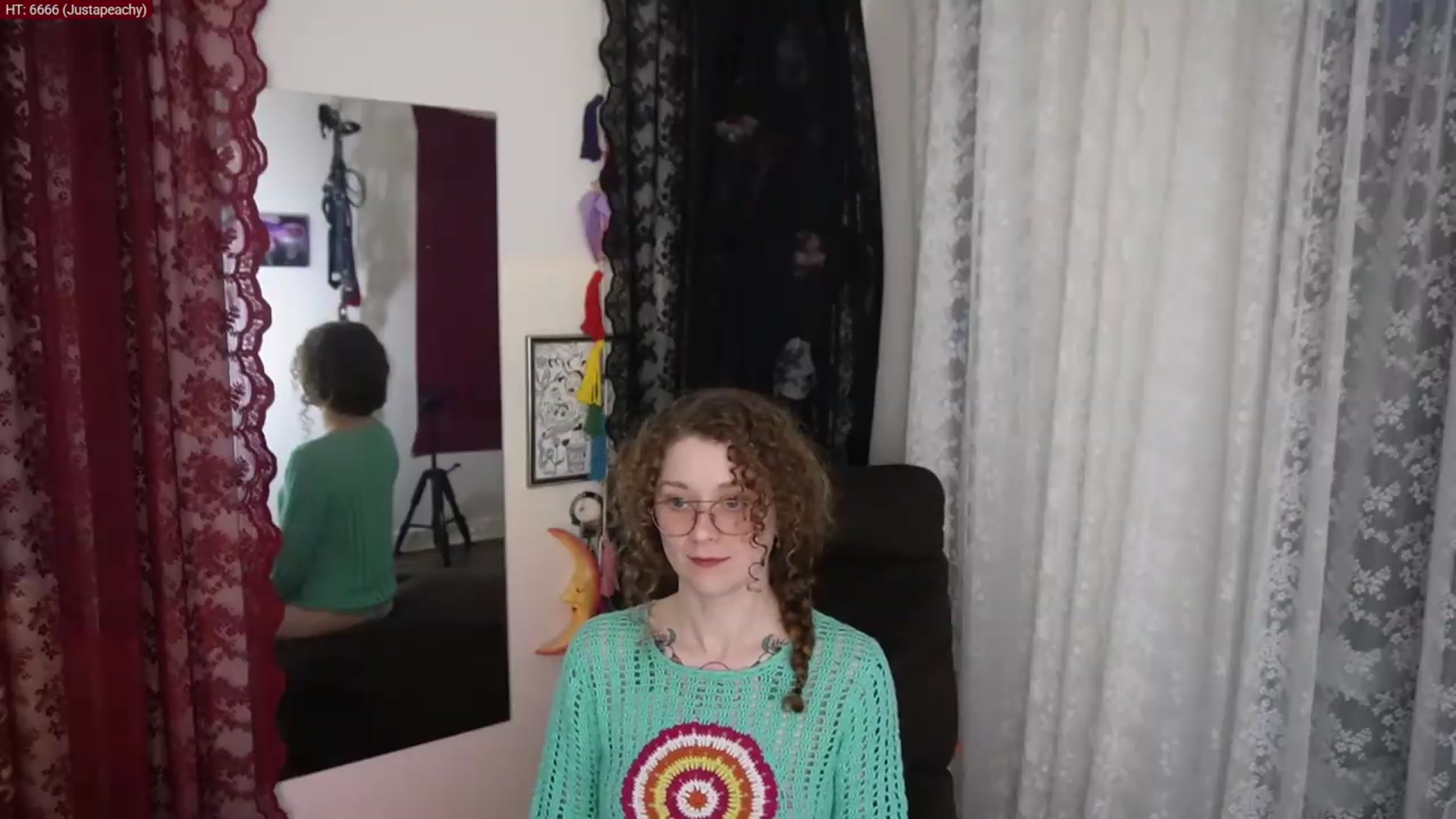 Gallery image thumbnail from peachyqueen's myfreecams stream on, 09/28/2026, 01:50 image 18 of 20