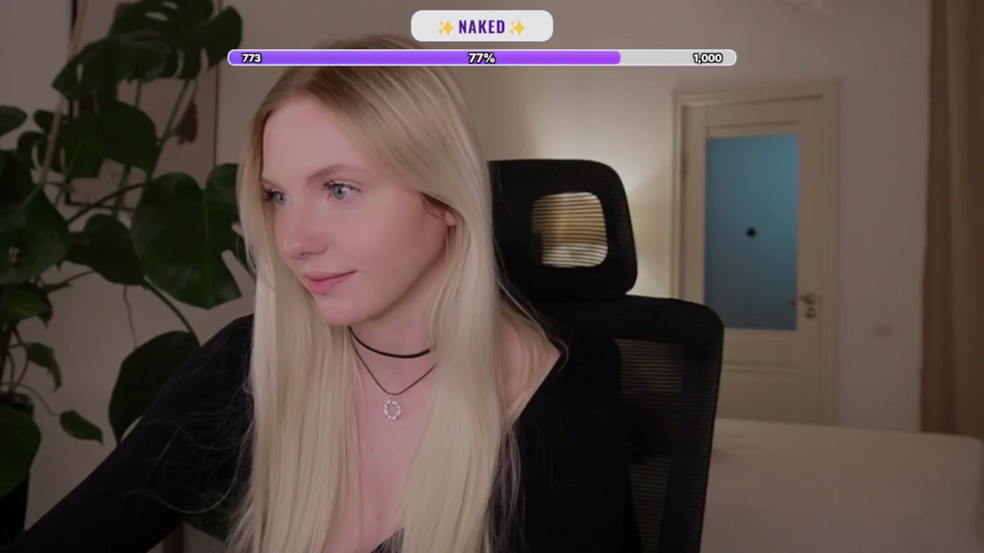 Gallery image thumbnail from penisflytrap_'s myfreecams stream on, 08/17/2025, 21:32 image 10 of 20