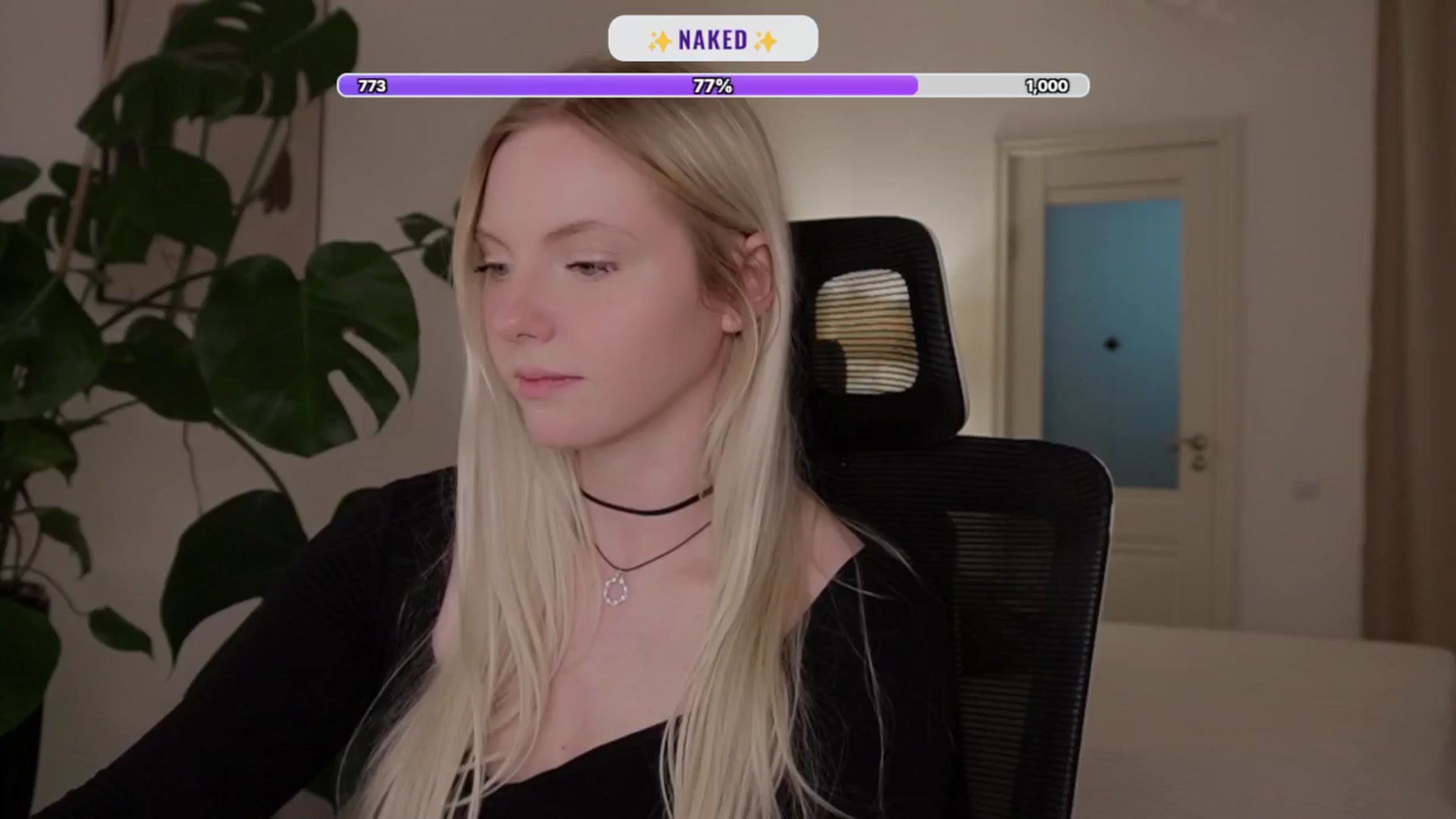 Gallery image thumbnail from penisflytrap_'s myfreecams stream on, 08/17/2025, 21:32 image 4 of 20