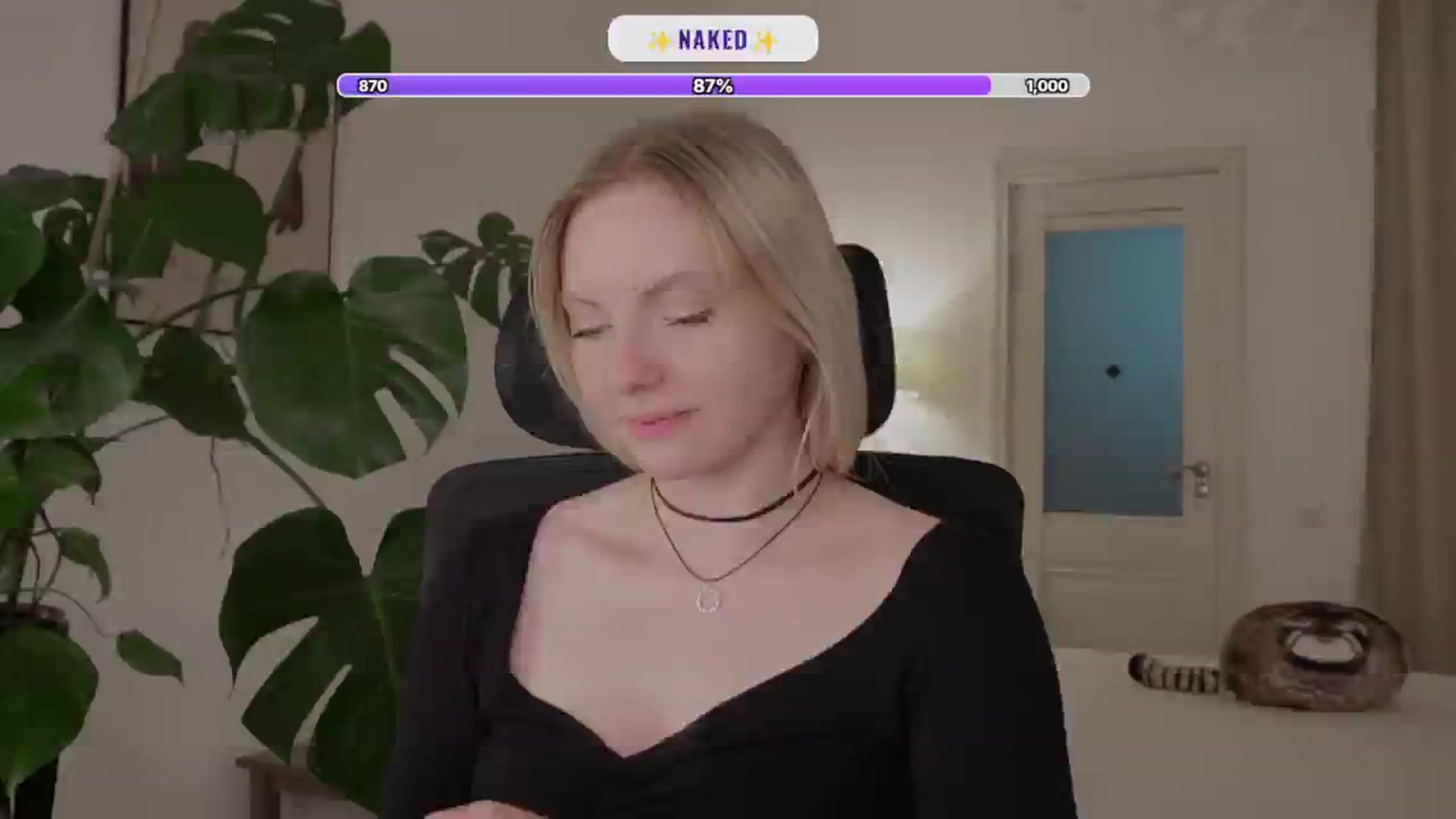 Gallery image thumbnail from penisflytrap_'s myfreecams stream on, 08/18/2025, 24:09 image 6 of 20