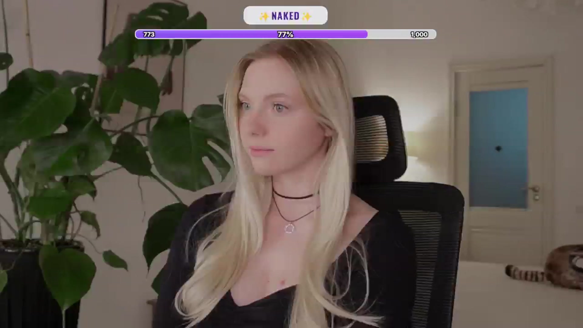 Gallery image thumbnail from penisflytrap_'s myfreecams stream on, 08/18/2025, 24:09 image 3 of 20