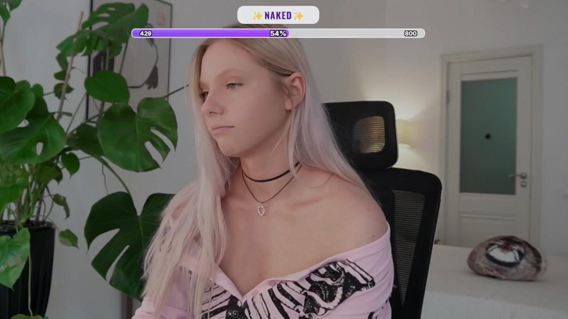 Gallery image thumbnail from penisflytrap_'s myfreecams stream on, 08/22/2025, 06:14 image 17 of 20