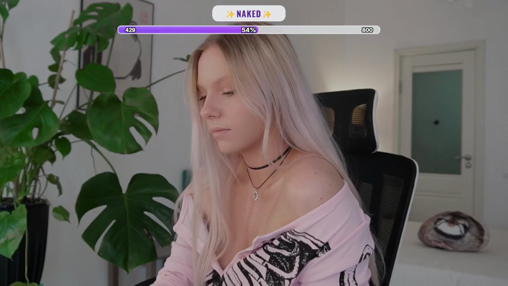 Gallery image thumbnail from penisflytrap_'s myfreecams stream on, 08/22/2025, 06:14 image 16 of 20