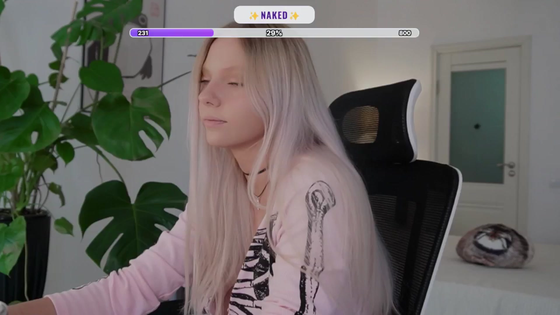 Gallery image thumbnail from penisflytrap_'s myfreecams stream on, 08/22/2025, 06:14 image 7 of 20
